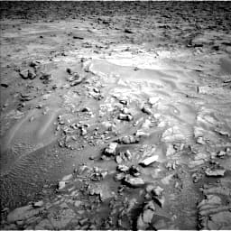 Foto de Marte da câmera NAV_LEFT_B