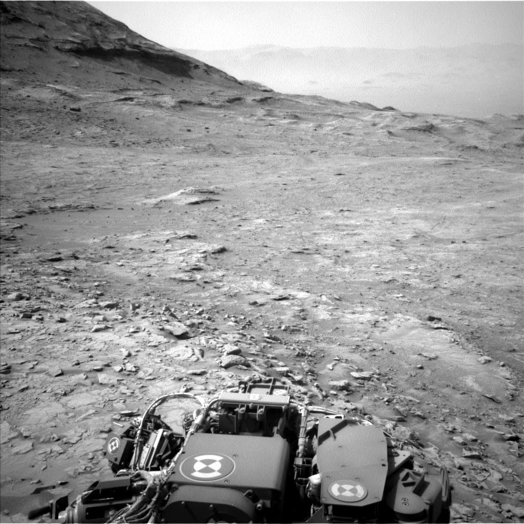 Foto de Marte da câmera NAV_LEFT_B