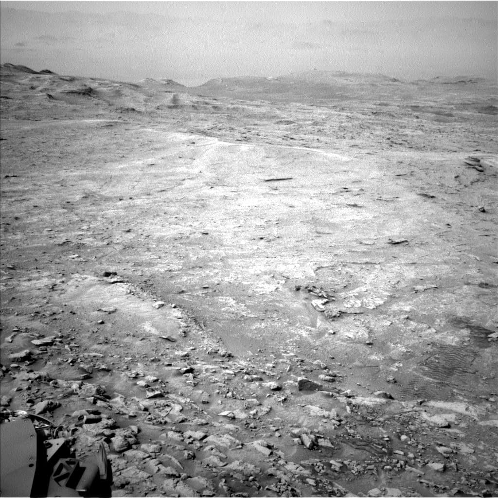 Foto de Marte da câmera NAV_LEFT_B