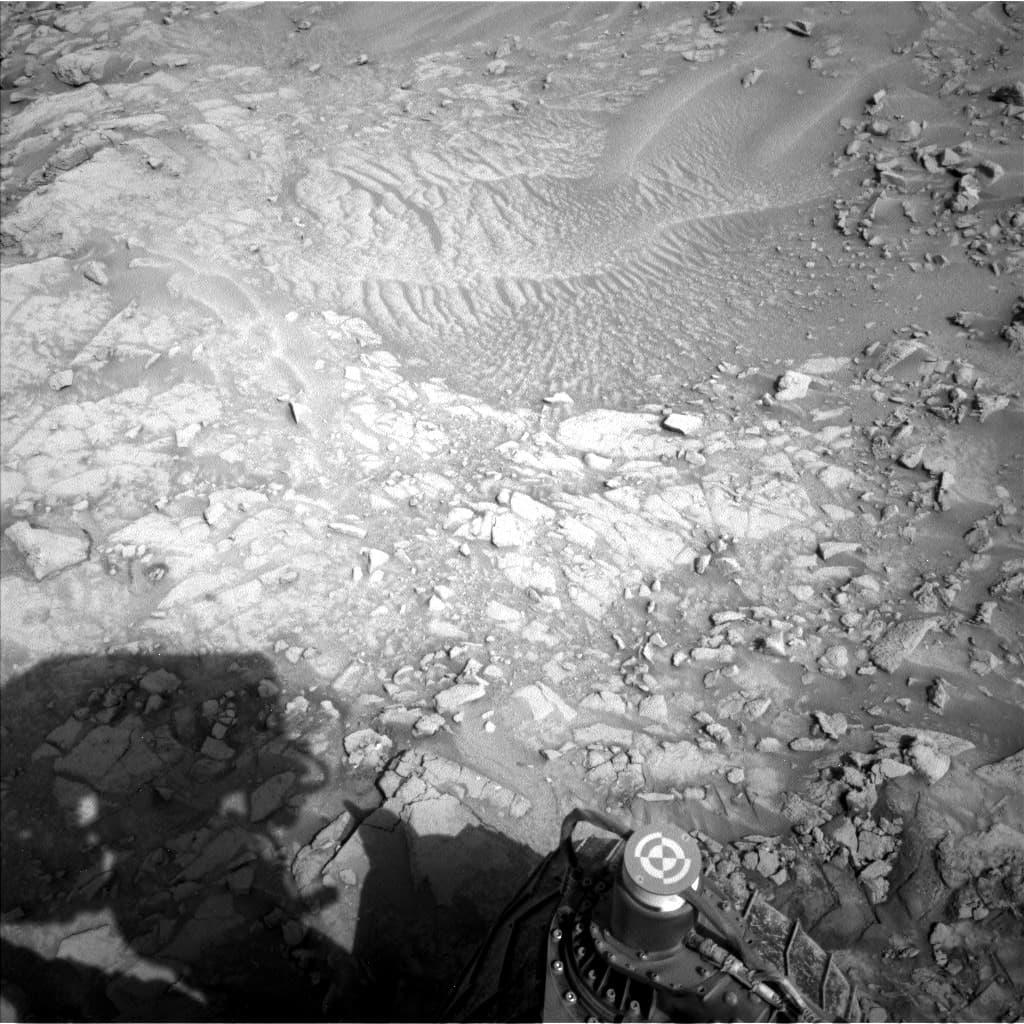 Foto de Marte da câmera NAV_LEFT_B