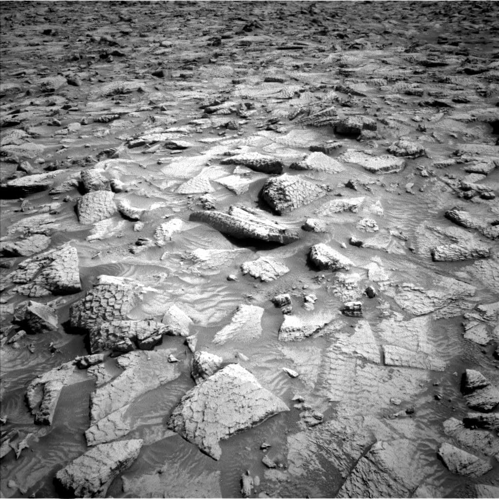 Foto de Marte da câmera NAV_LEFT_B