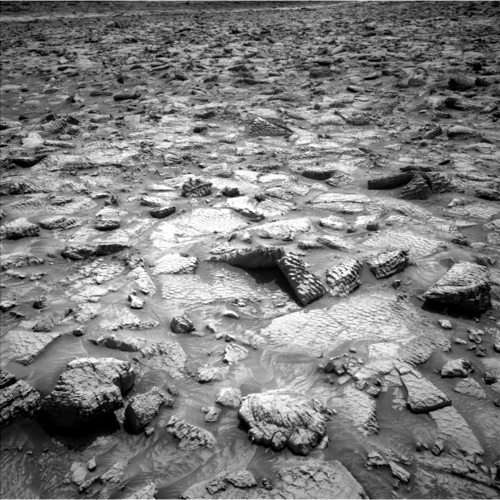 Foto de Marte da câmera NAV_LEFT_B