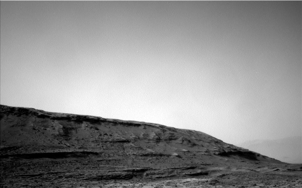 Foto de Marte da câmera NAV_LEFT_B