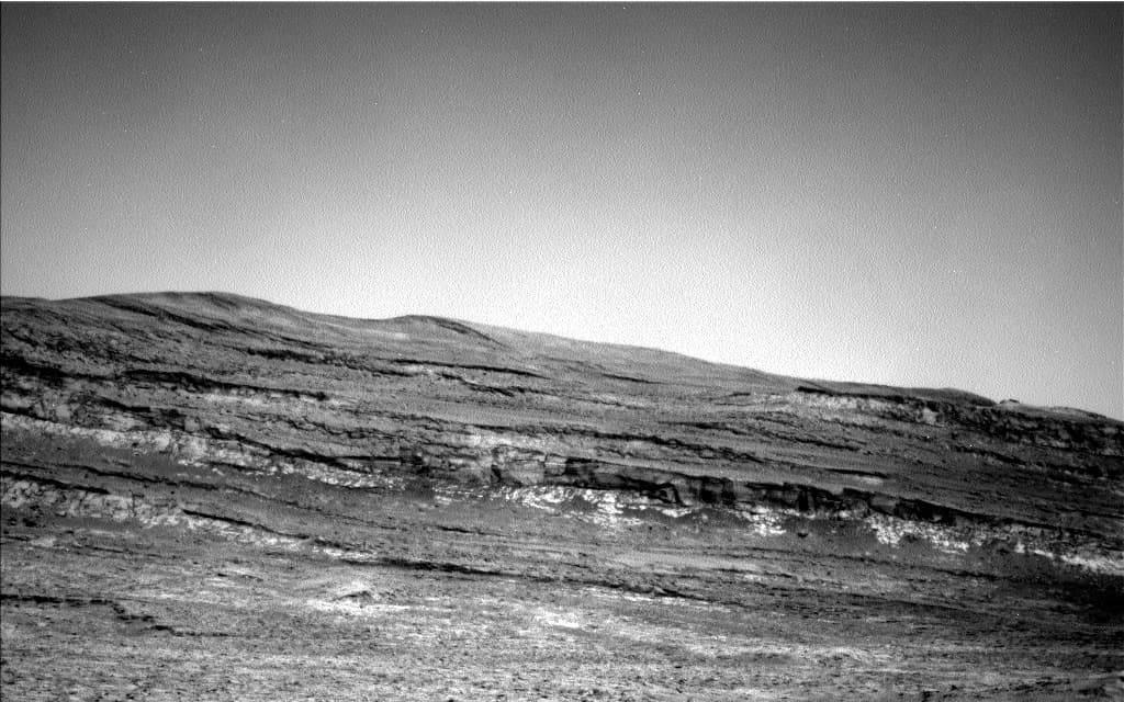 Foto de Marte da câmera NAV_LEFT_B