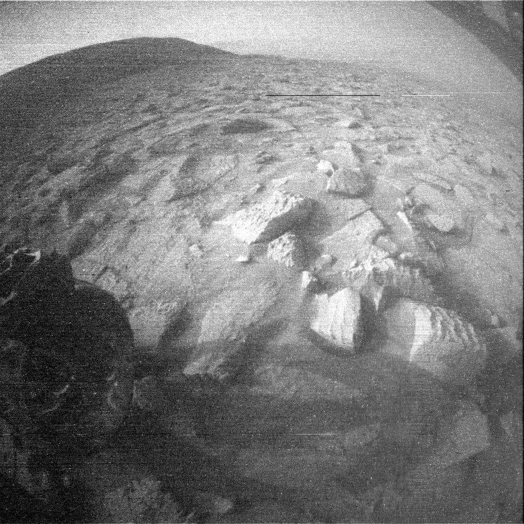 Foto de Marte da câmera RHAZ_RIGHT_B