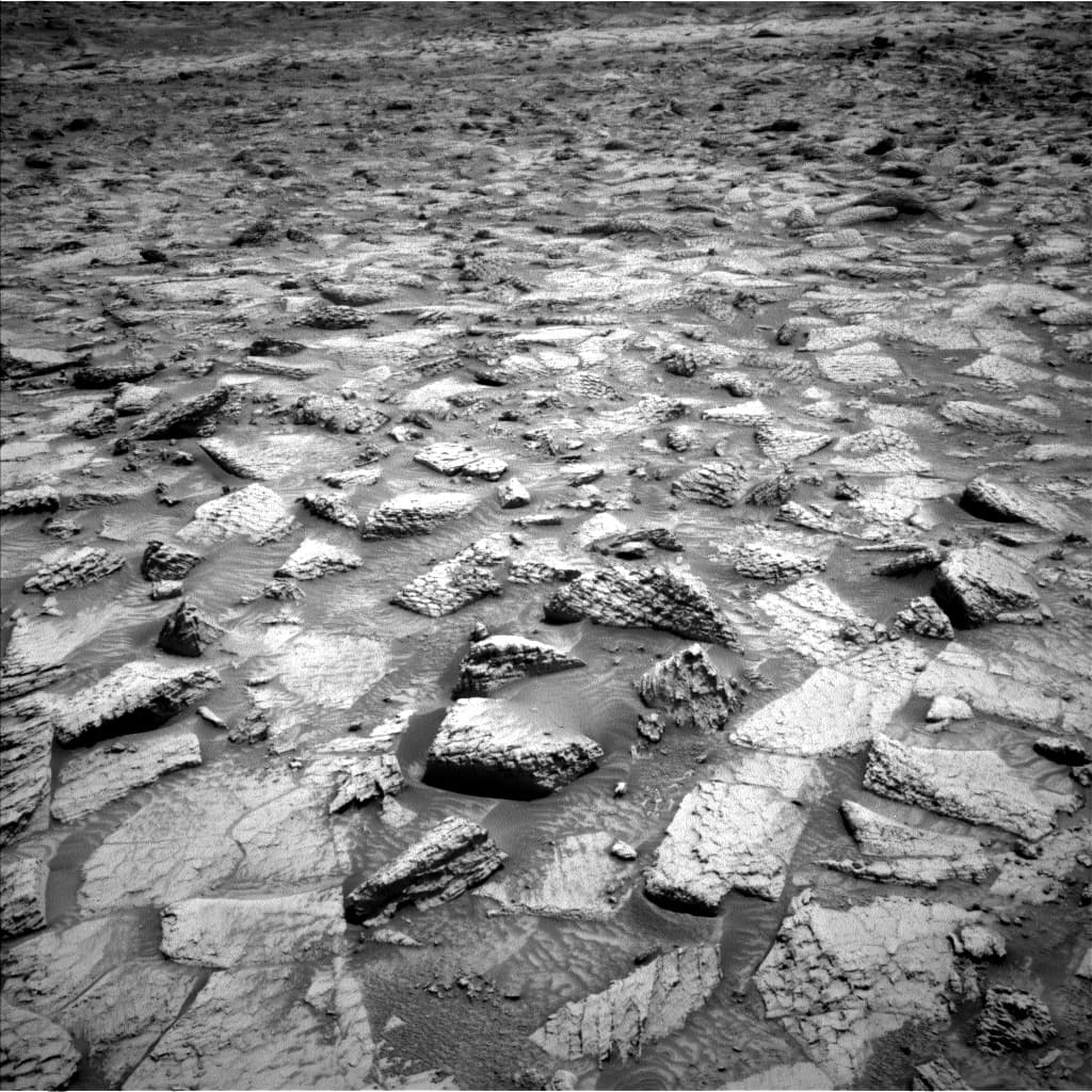 Foto de Marte da câmera NAV_LEFT_B