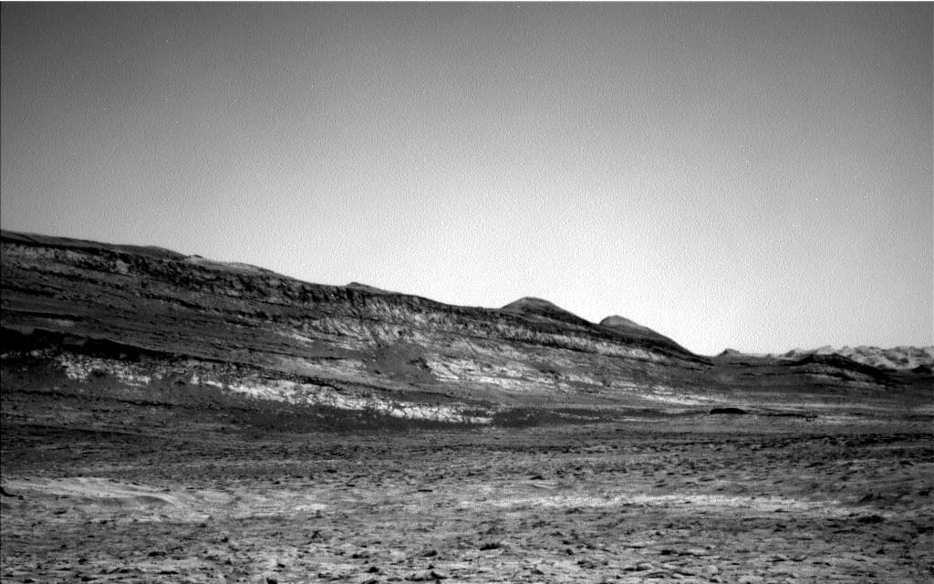 Foto de Marte da câmera NAV_LEFT_B