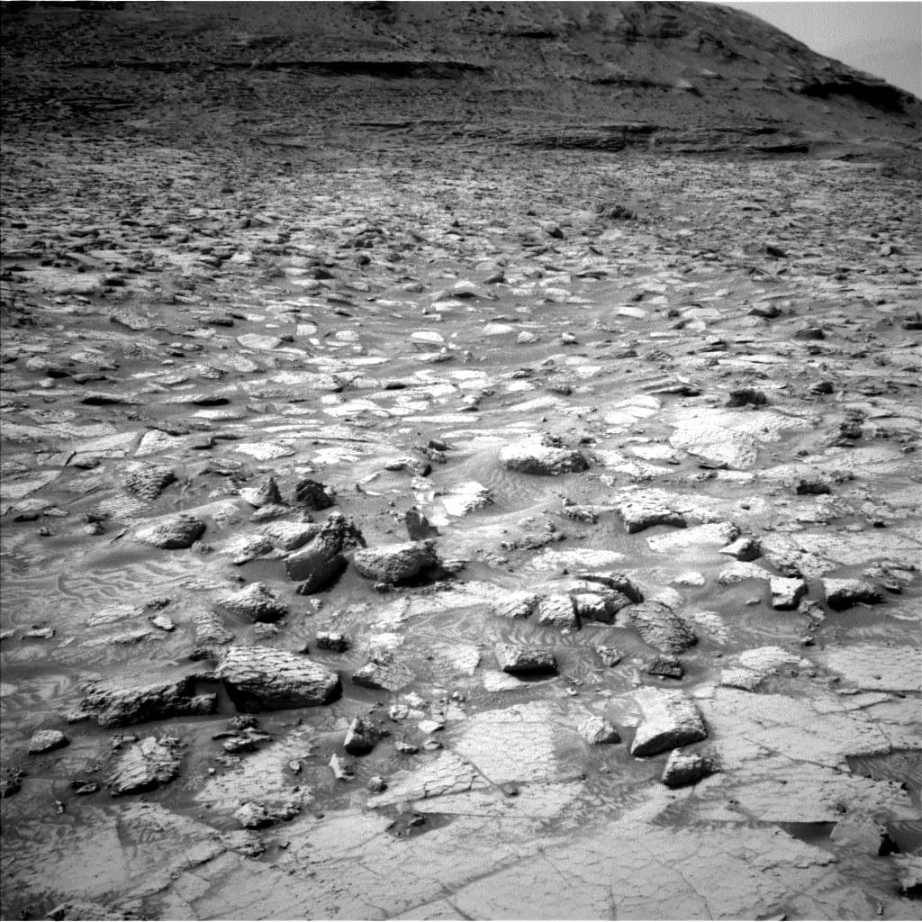 Foto de Marte da câmera NAV_LEFT_B