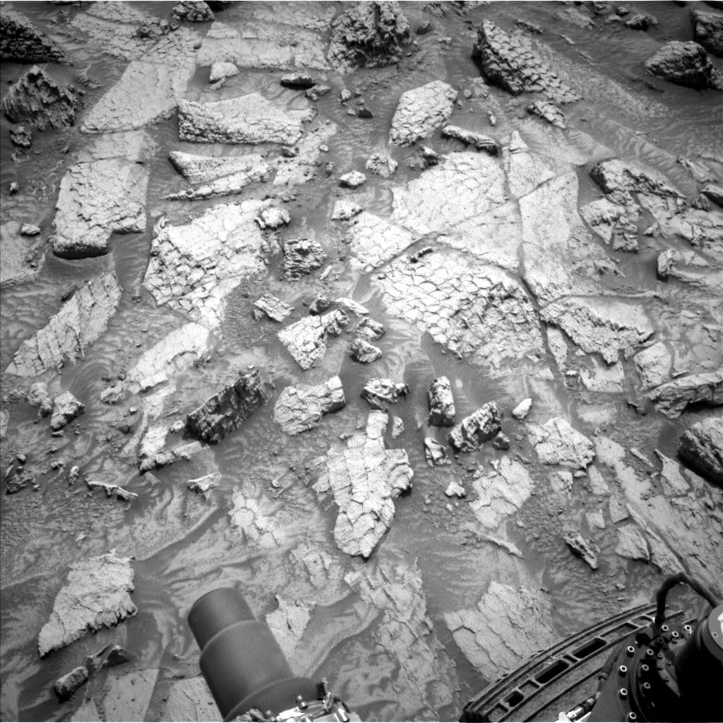 Foto de Marte da câmera NAV_LEFT_B