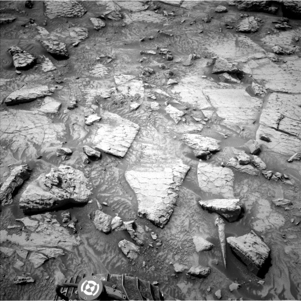 Foto de Marte da câmera NAV_LEFT_B