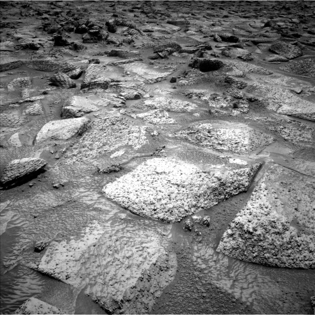 Foto de Marte da câmera NAV_LEFT_B