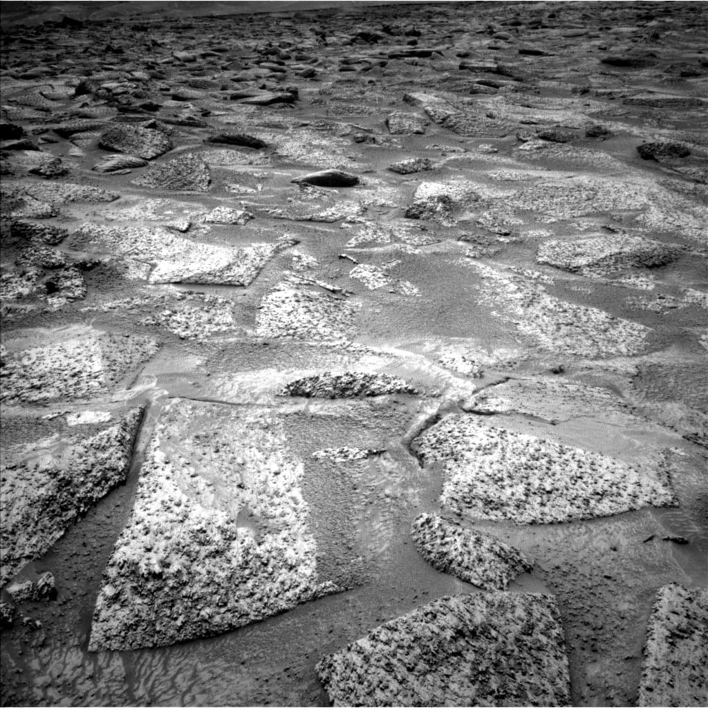 Foto de Marte da câmera NAV_LEFT_B