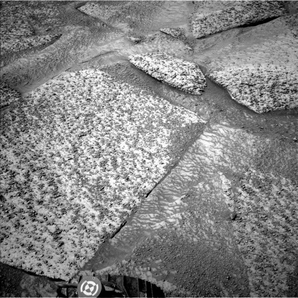 Foto de Marte da câmera NAV_LEFT_B