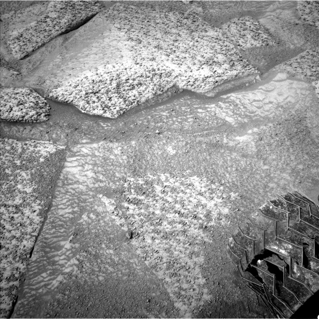 Foto de Marte da câmera NAV_LEFT_B