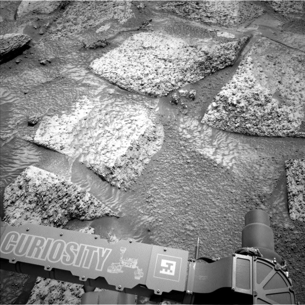 Foto de Marte da câmera NAV_LEFT_B