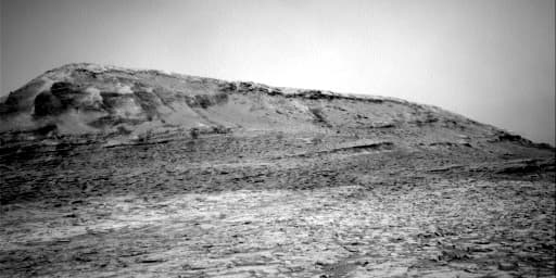 Foto de Marte da câmera NAV_RIGHT_B