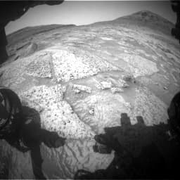 Foto de Marte da câmera FHAZ_LEFT_B