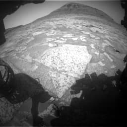 Foto de Marte da câmera FHAZ_LEFT_B