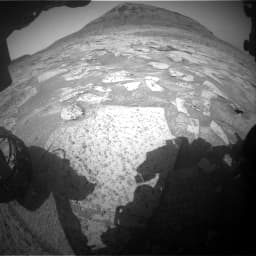 Foto de Marte da câmera FHAZ_LEFT_B