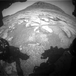 Foto de Marte da câmera FHAZ_LEFT_B