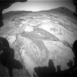 Foto de Marte da câmera FHAZ_LEFT_B