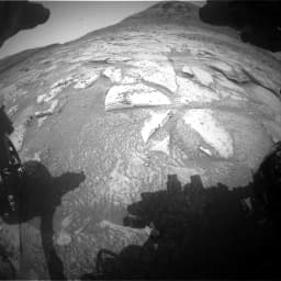 Foto de Marte da câmera FHAZ_RIGHT_B