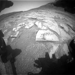 Foto de Marte da câmera FHAZ_RIGHT_B