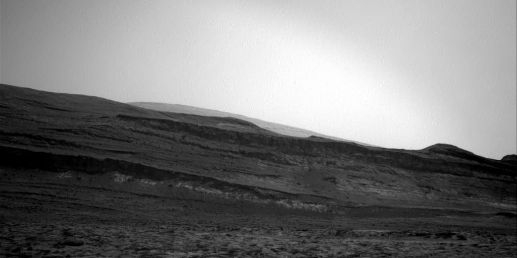 Foto de Marte da câmera NAV_RIGHT_B