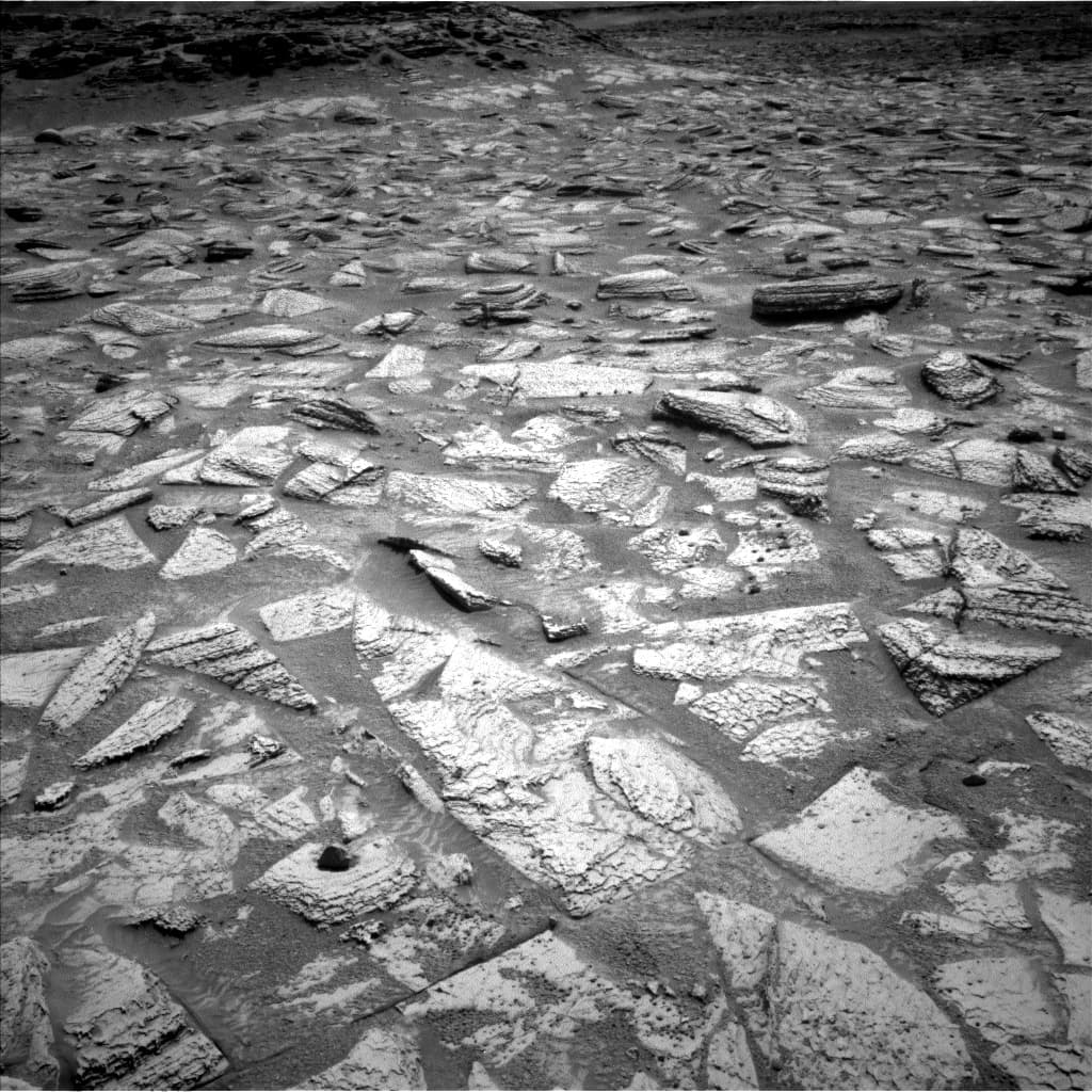 Foto de Marte da câmera NAV_LEFT_B