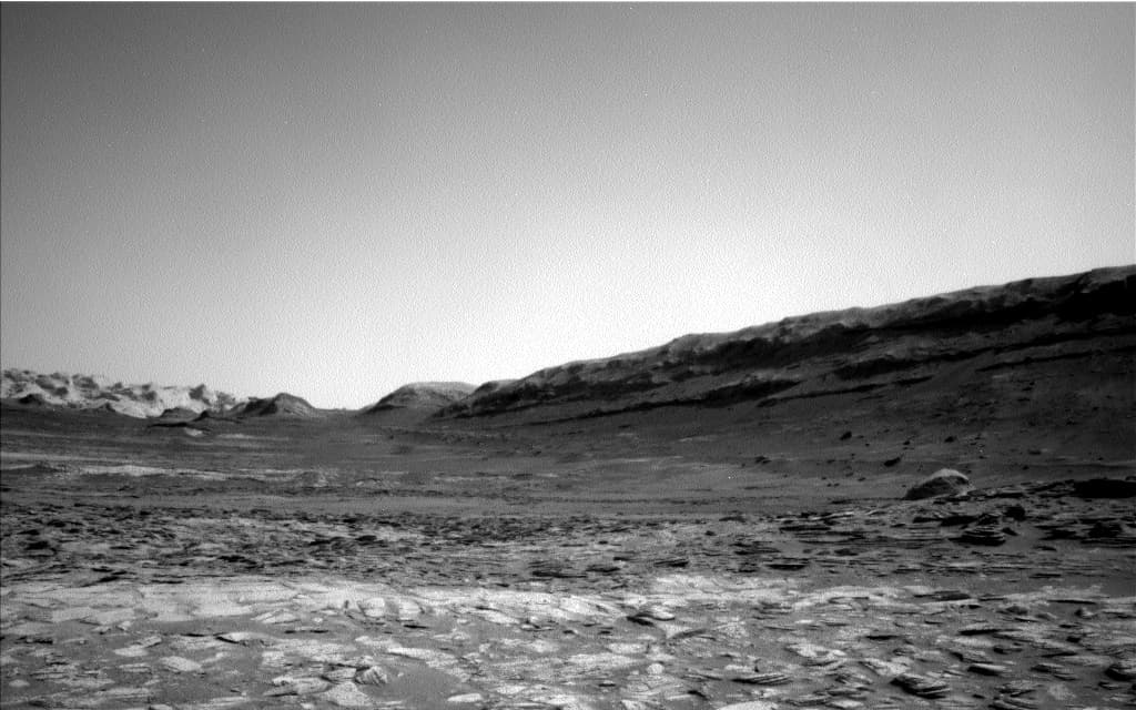 Foto de Marte da câmera NAV_LEFT_B