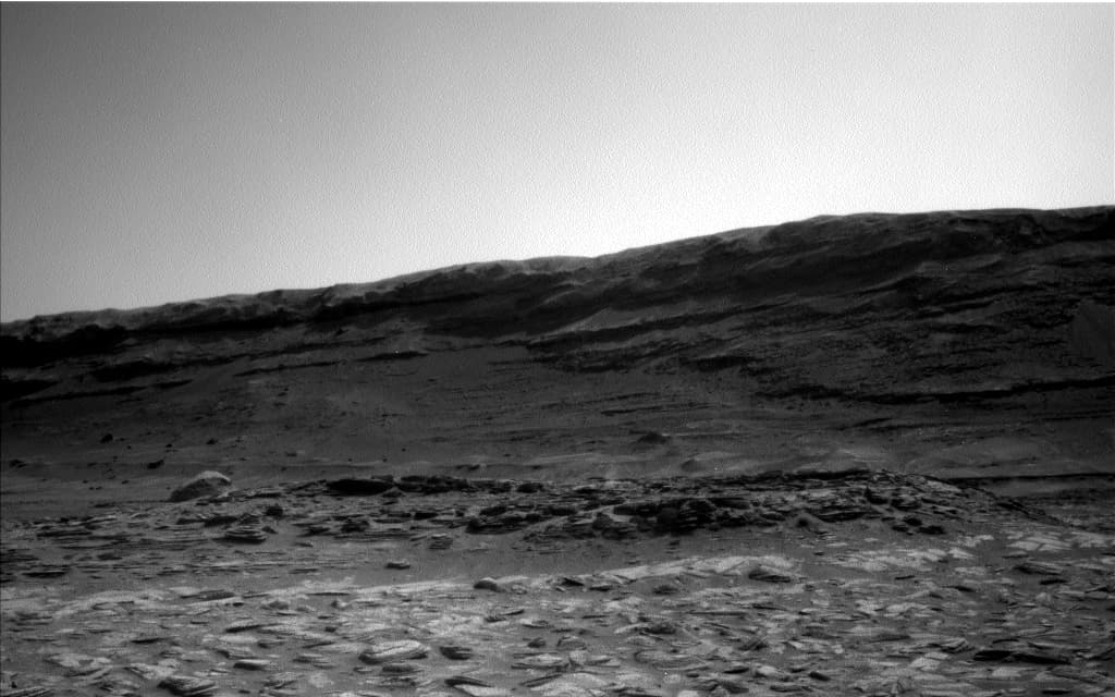 Foto de Marte da câmera NAV_LEFT_B