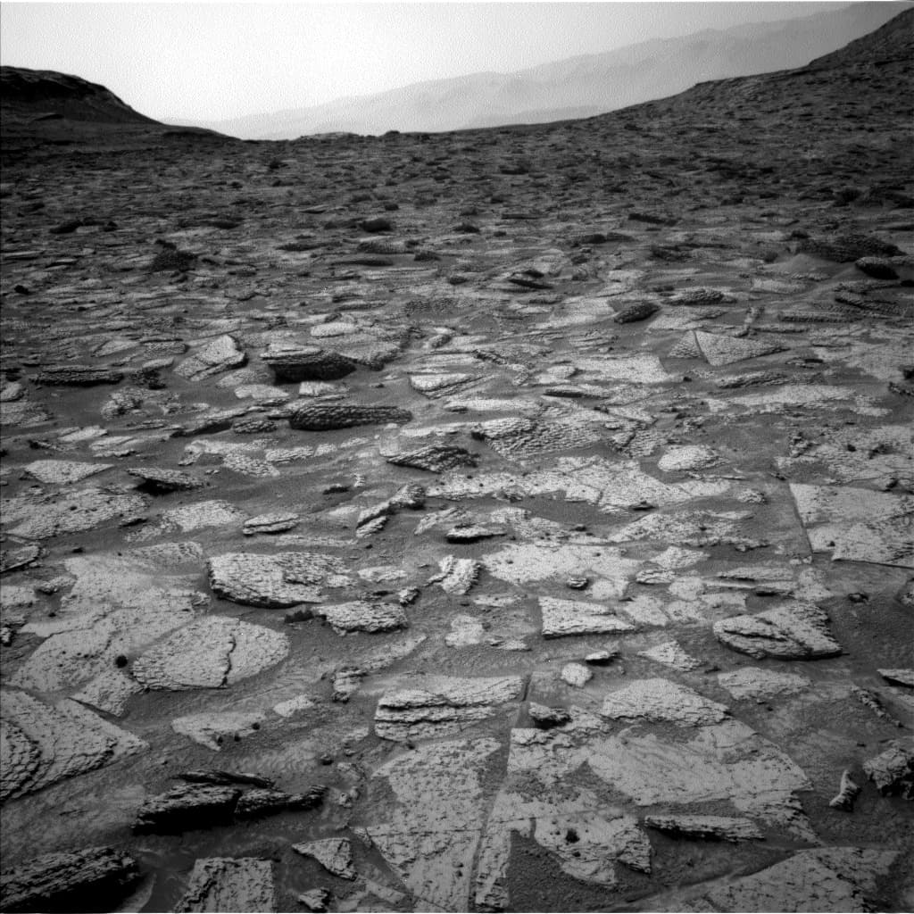 Foto de Marte da câmera NAV_LEFT_B