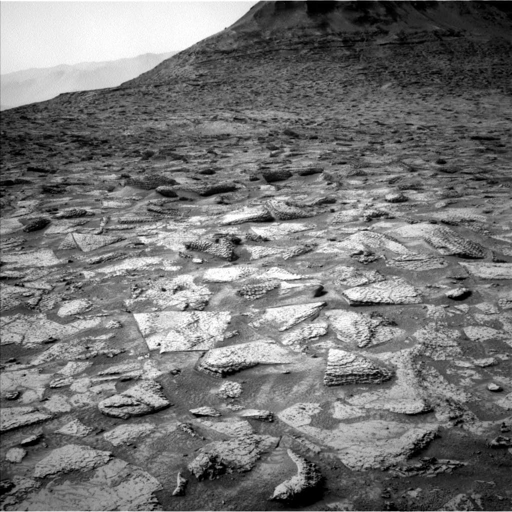 Foto de Marte da câmera NAV_LEFT_B