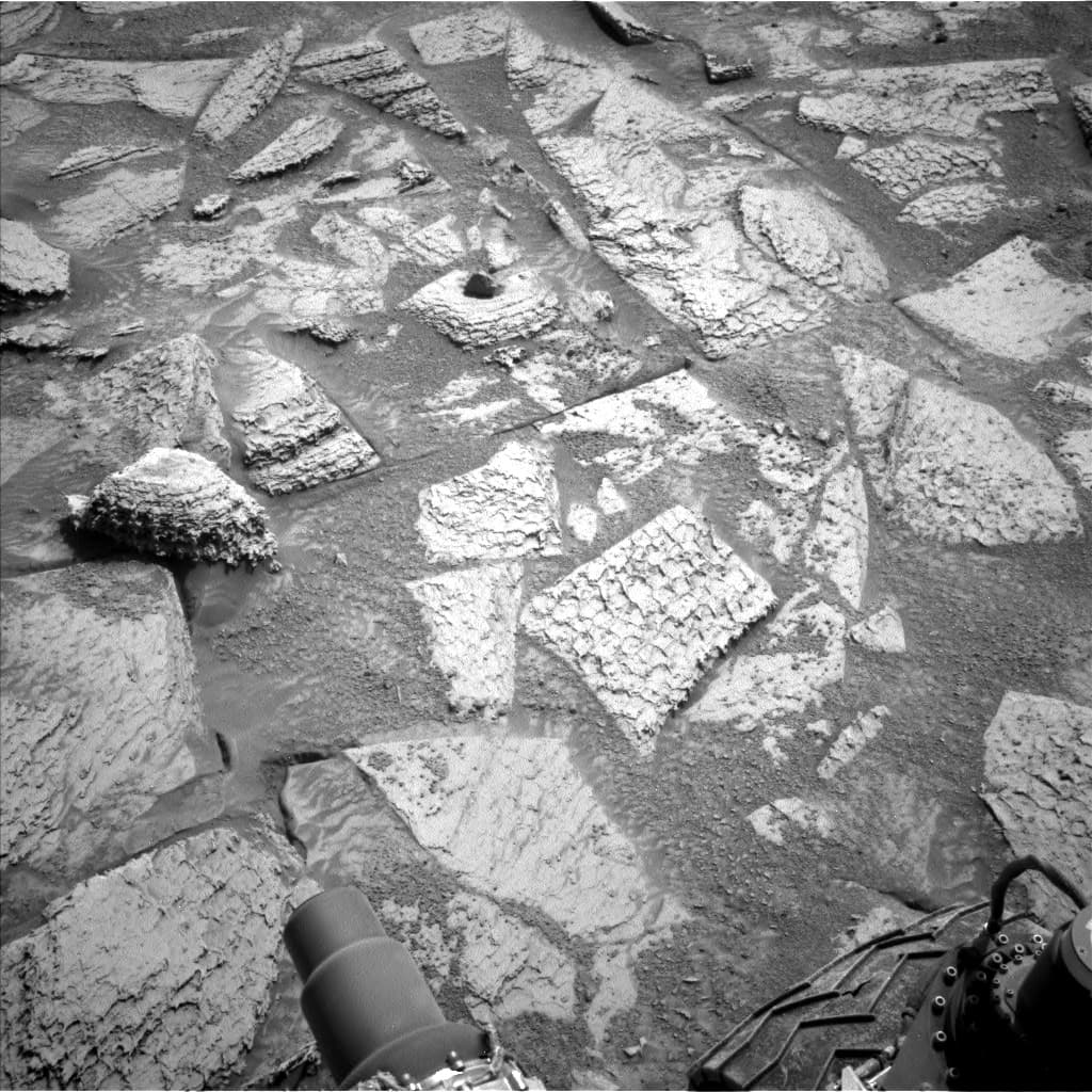 Foto de Marte da câmera NAV_LEFT_B