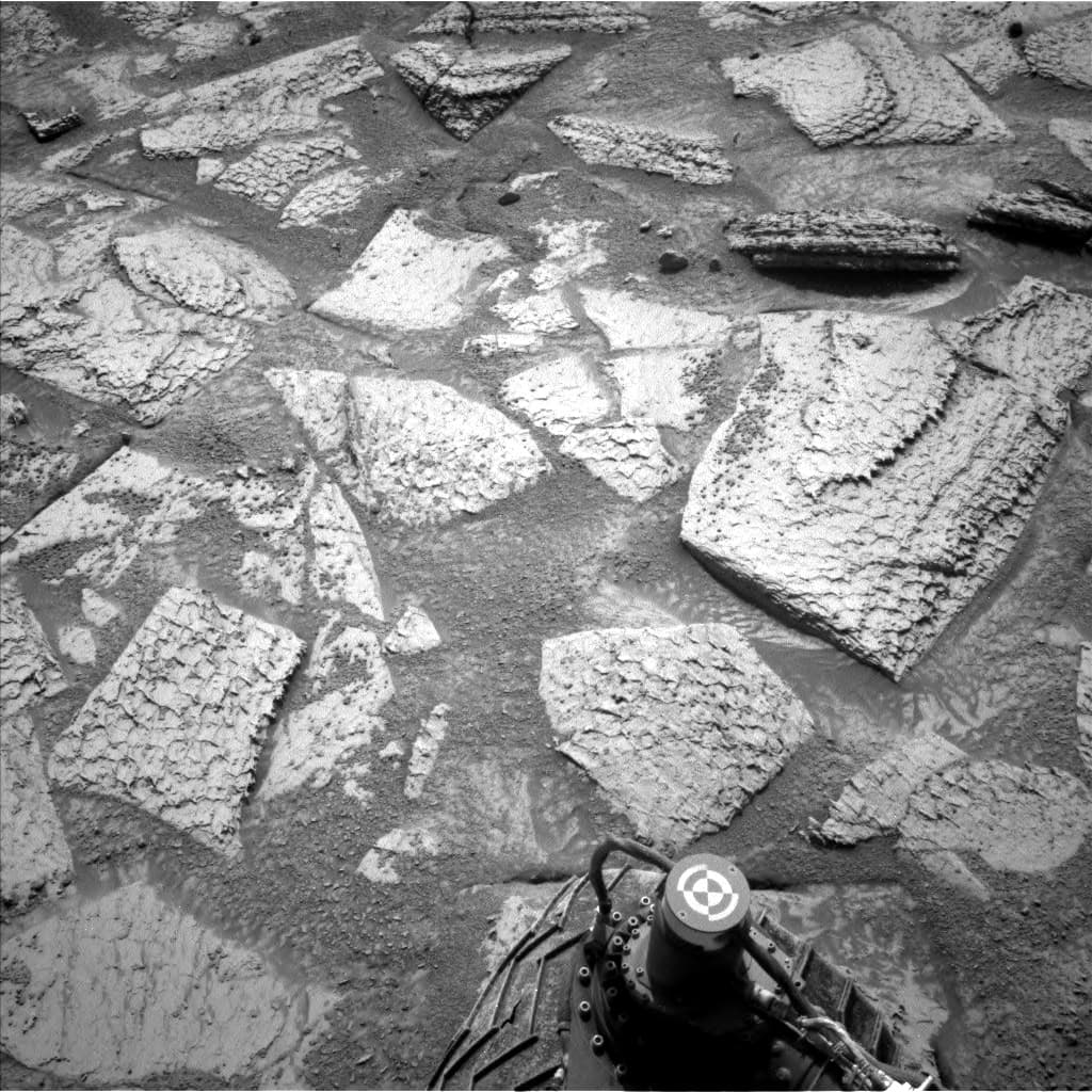 Foto de Marte da câmera NAV_LEFT_B