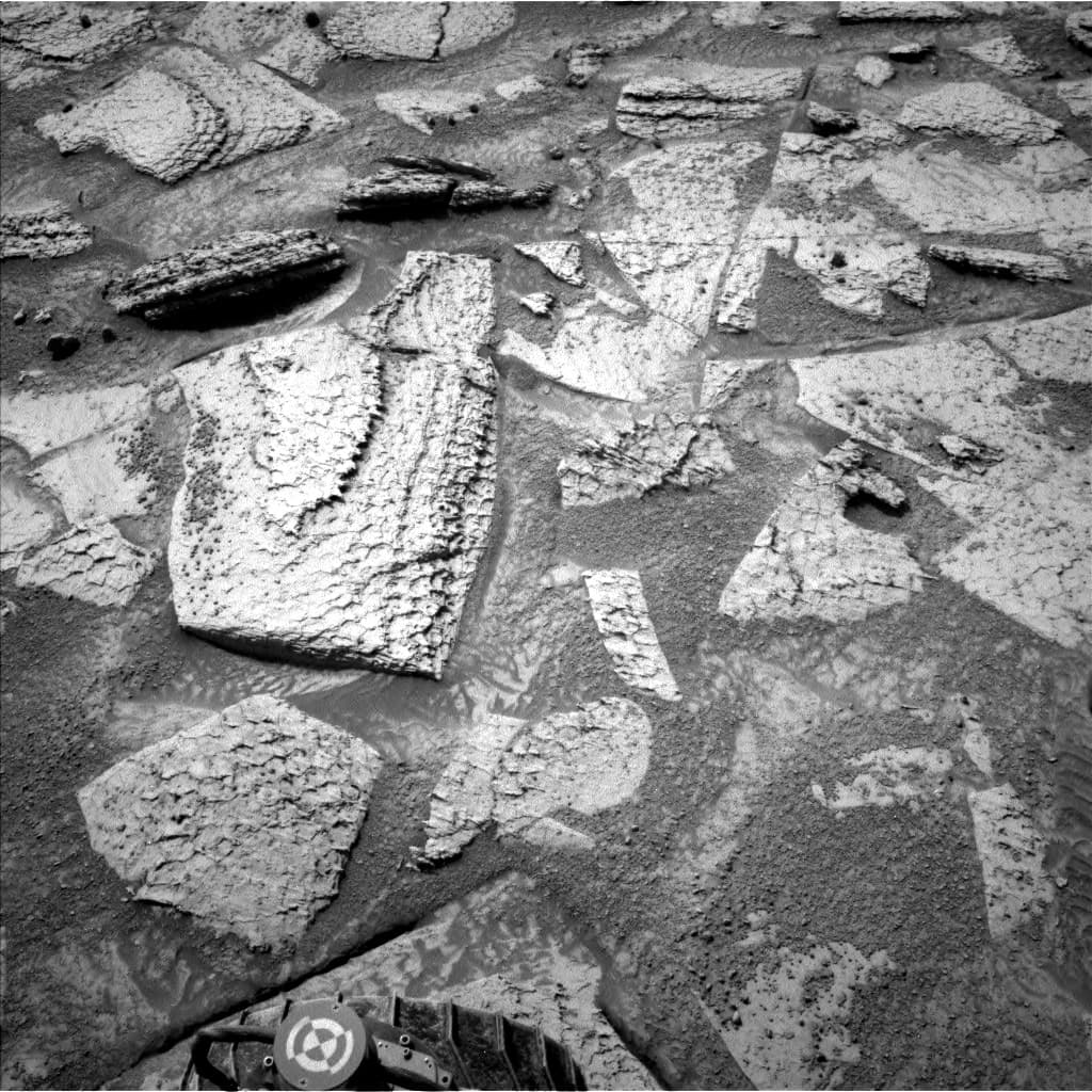 Foto de Marte da câmera NAV_LEFT_B