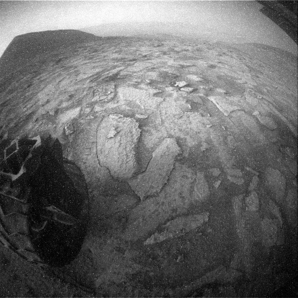 Foto de Marte da câmera RHAZ_LEFT_B