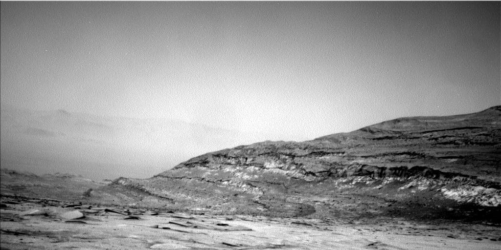 Mars image captured by NAV_LEFT_B on Curiosity