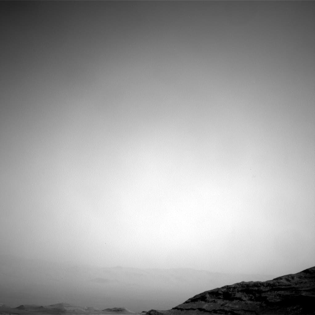 Mars image captured by NAV_RIGHT_B on Curiosity