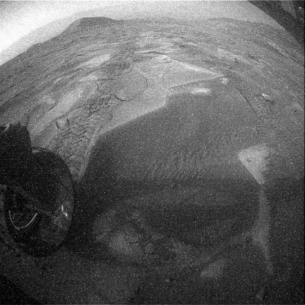 Mars image captured by RHAZ_RIGHT_B on Curiosity