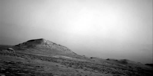 Mars image captured by NAV_RIGHT_B on Curiosity