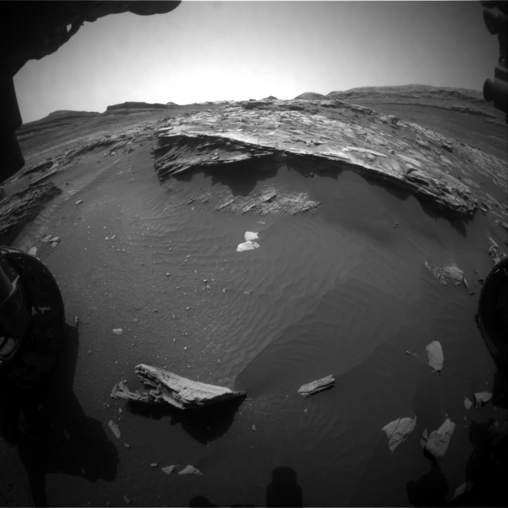 Mars image captured by FHAZ_LEFT_B on Curiosity