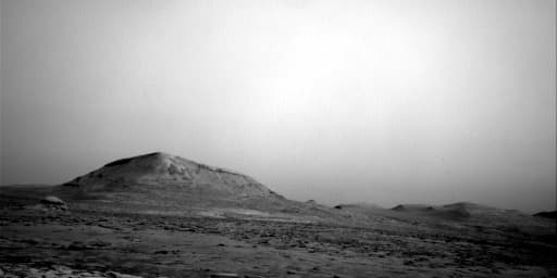 Mars image captured by NAV_RIGHT_B on Curiosity