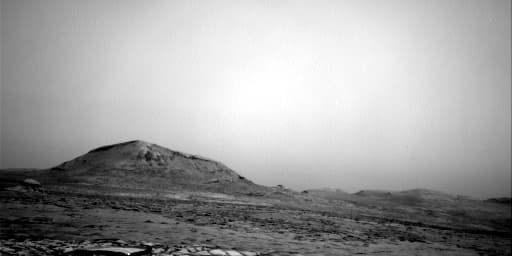 Mars image captured by NAV_RIGHT_B on Curiosity