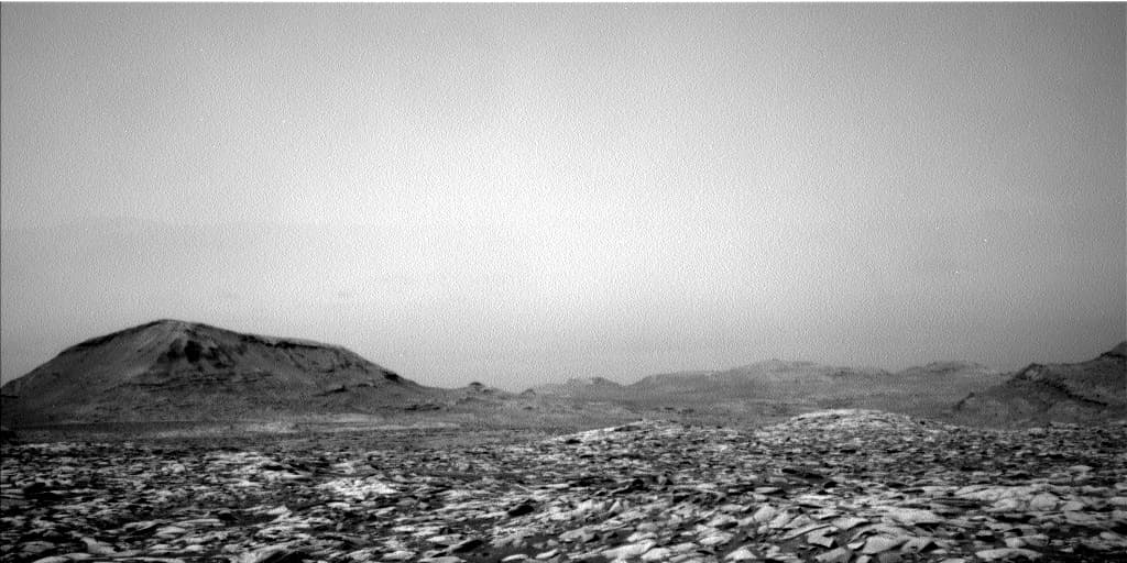 Mars image captured by NAV_LEFT_B on Curiosity
