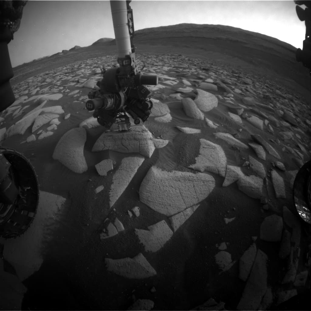 Mars image captured by FHAZ_LEFT_B on Curiosity