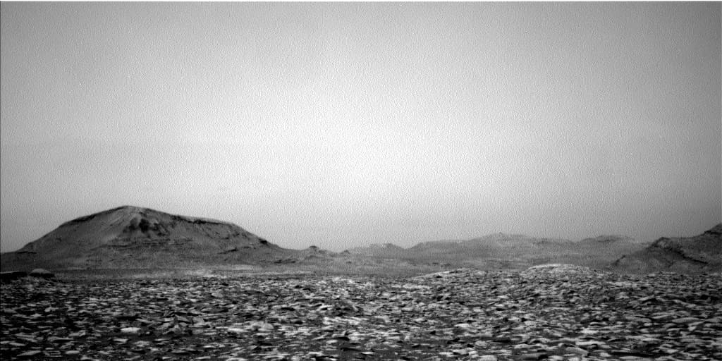 Mars image captured by NAV_LEFT_B on Curiosity