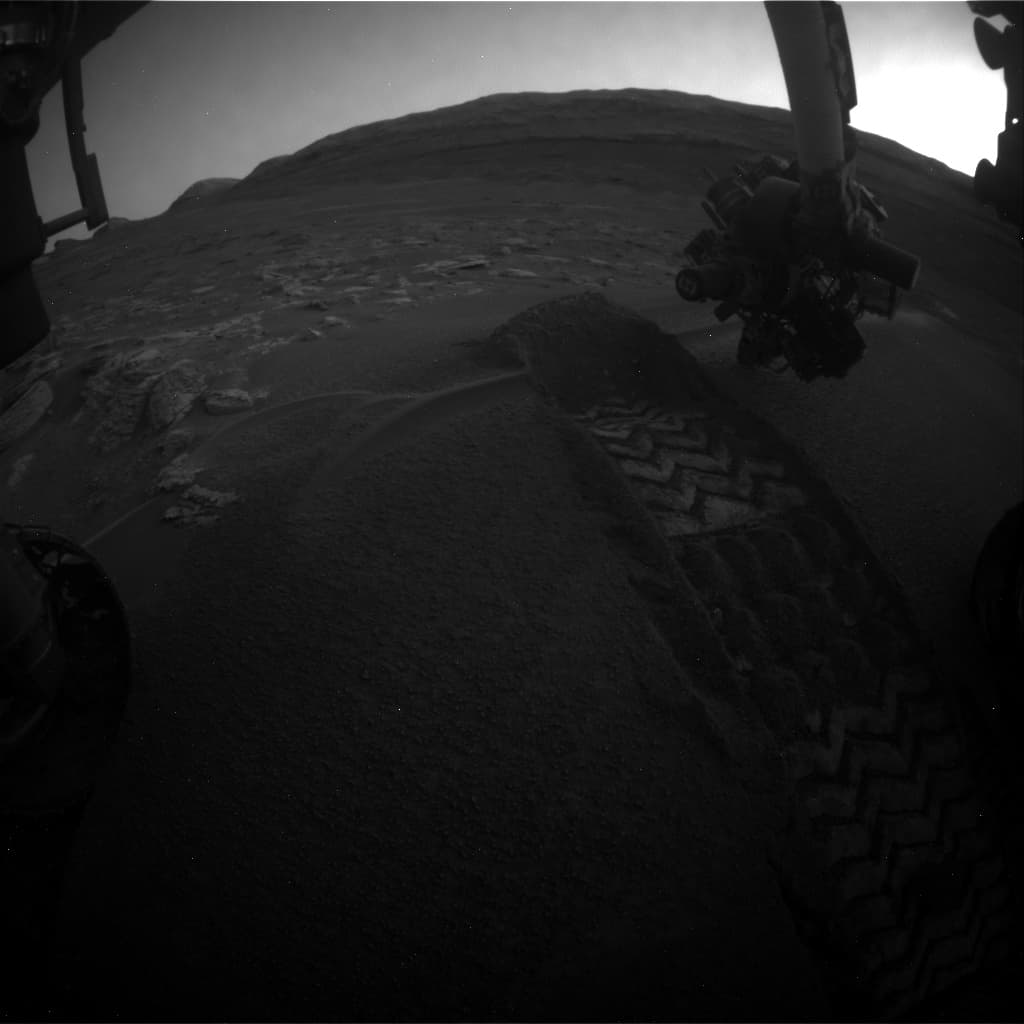 Mars image captured by FHAZ_LEFT_B on Curiosity