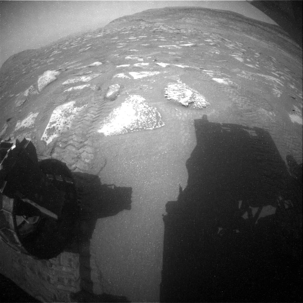 Mars image captured by RHAZ_RIGHT_B on Curiosity