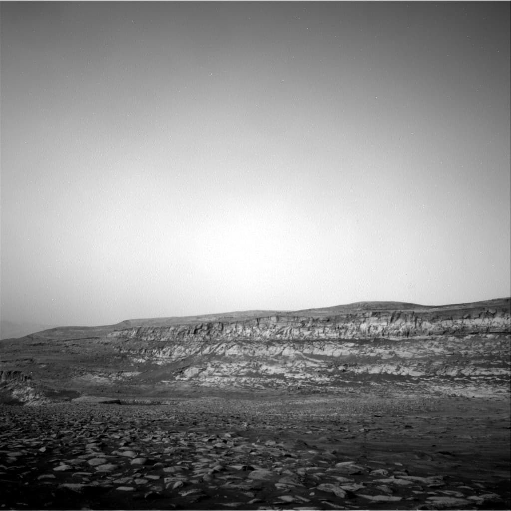Mars image captured by NAV_RIGHT_B on Curiosity